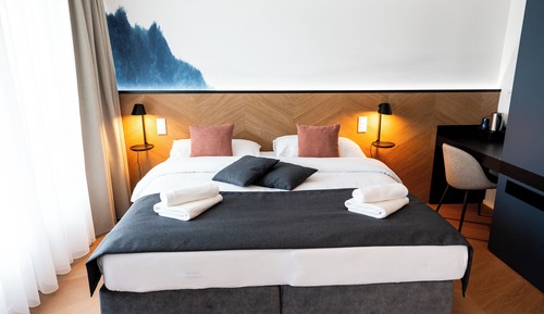 Deluxe Double Room, River View