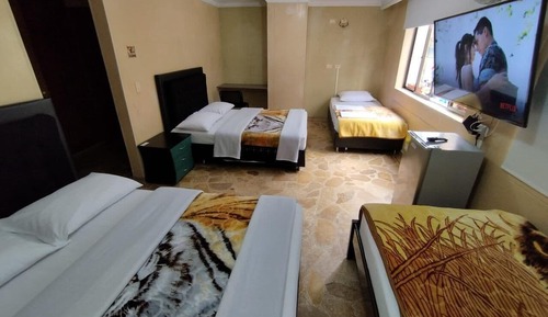 Basic Quadruple Room