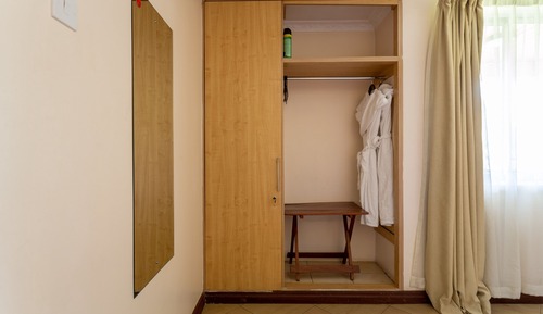 Standard Suite