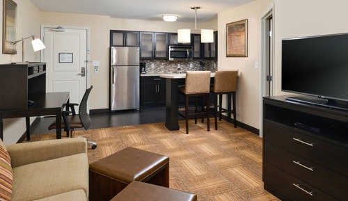 Suite, 1 Bedroom, Kitchen