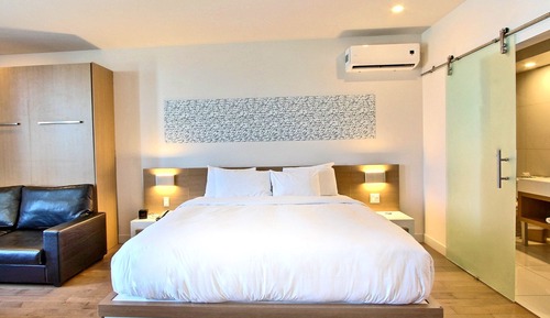 Executive Suite