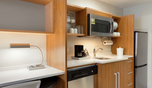 King Studio Suite