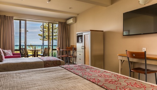 Twin Studio Suite, Upper Level