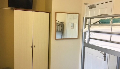 Standard Suite, Ensuite