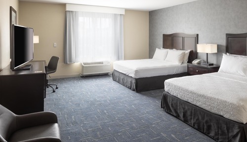 Room, 2 Queen Beds, Accessible, Bathtub