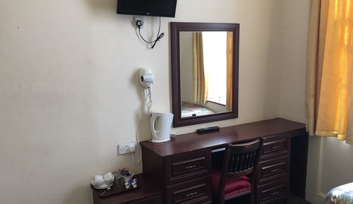 Twin Room (Ensuite)