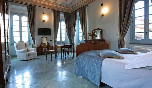 Junior Suite, Lake View (La Vista)