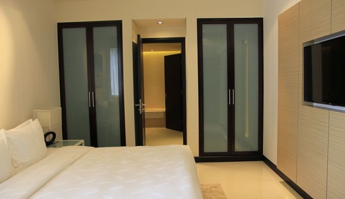 One Bedroom Suite