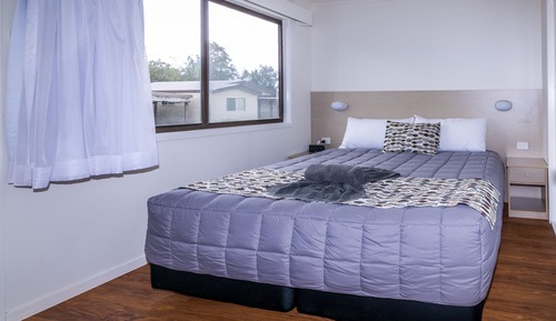 1 Bedroom Air Conditioned Cabin