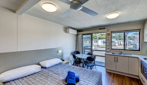 Open Plan Motel Style Budget Cabin
