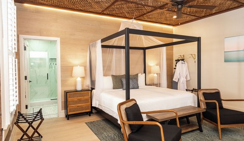 Luxury Studio, 1 King Bed (Room 4)