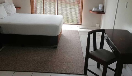 Standard Double Room (Lodge)