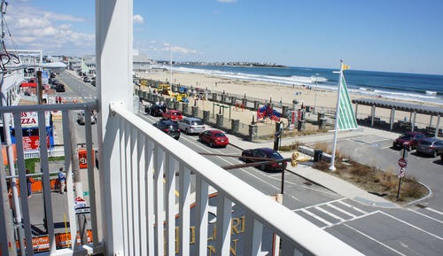 Oceanfront Queen Room, Ocean View, Private Balcony
