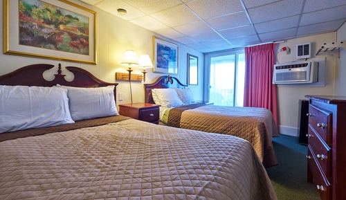 Side Balcony with Two Double Beds
