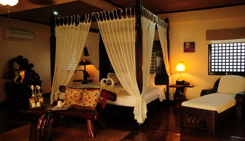 Calachuchi / Honeymoon suite room (sea view)