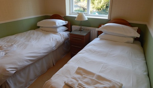 Twin Room, Ensuite (Garden View)