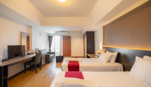 Superior Twin Room with Round trip transfer Suvarnabhumi Airport