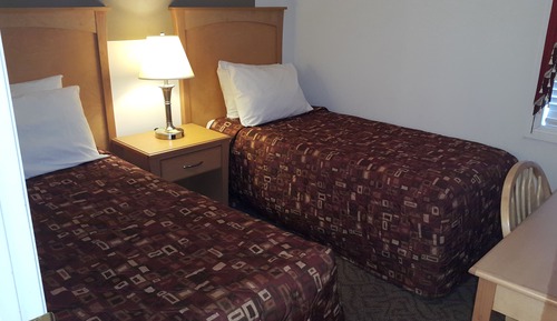Family Room Suite 