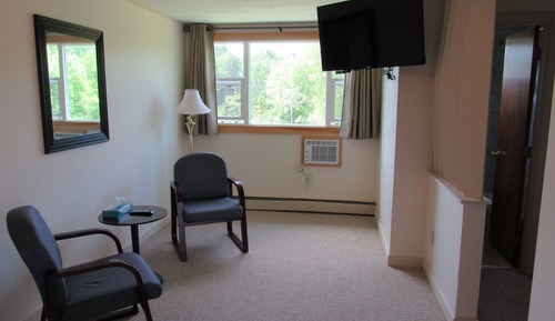 Standard Room, 1 Queen Bed