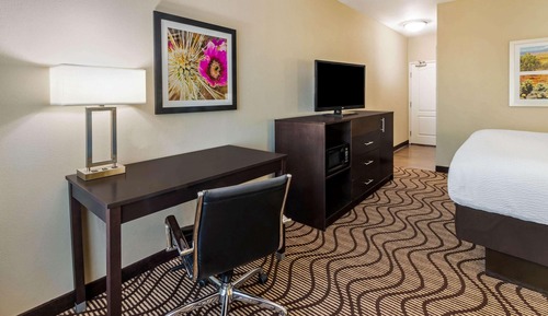 Room, 1 King Bed, Non Smoking