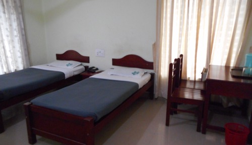 Basic Double Room, 2 Bedrooms