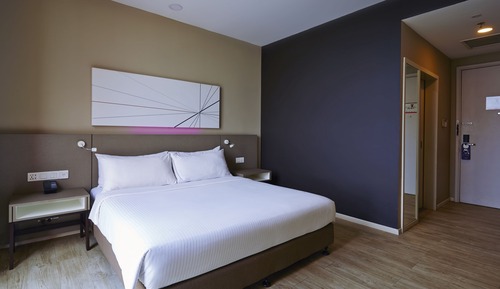 Superior King Room