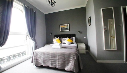 Standard Double Room, Ensuite