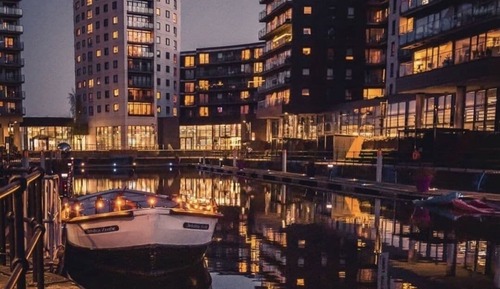 Superior Apartment, Private Bathroom, Canal View