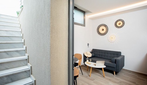 Nest Semi-Basement Apartment