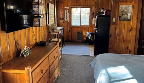 Signature Cabin