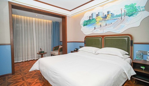 Senior Double Room