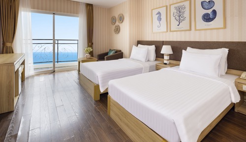 Deluxe Sea view with Balcony