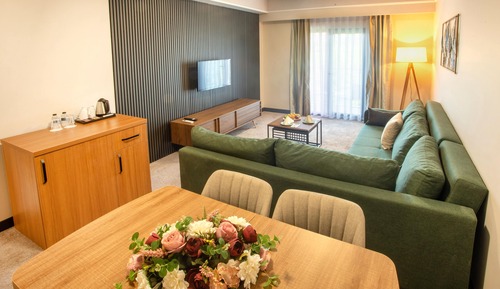 Elite Room