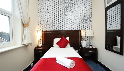 Deluxe Twin Room