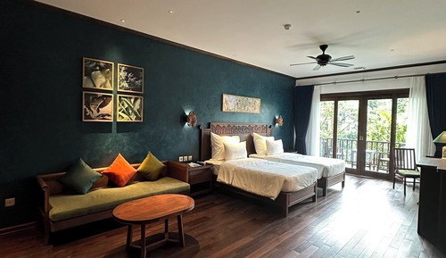 Executive Twin Forest View with Balcony - Afternoon Tea included