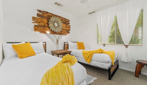 House, 3 Bedrooms, Accessible, Smoking