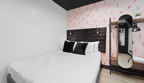 Queen Room with Shared Bathroom