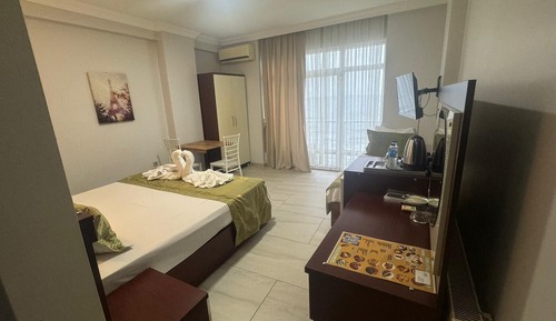 Deluxe Room, 1 Bedroom, Sea View