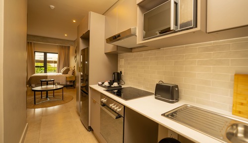 Studio Suite, Balcony