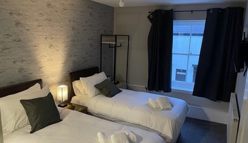 Classic Twin Room