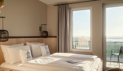 Comfort Room, Balcony, Ocean View