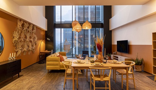 Deluxe Apartment