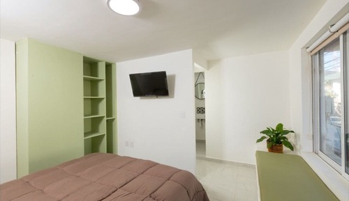 Room, 1 Bedroom, City View