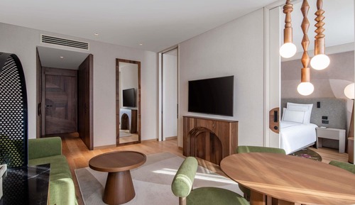 Suite