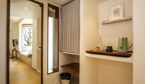 Classic Premium Room with Bathtub