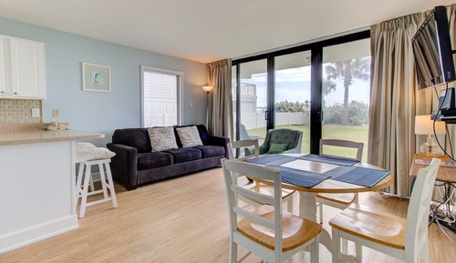 Condo, 1 Bedroom