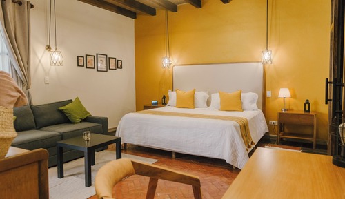 Signature Room, 1 Bedroom