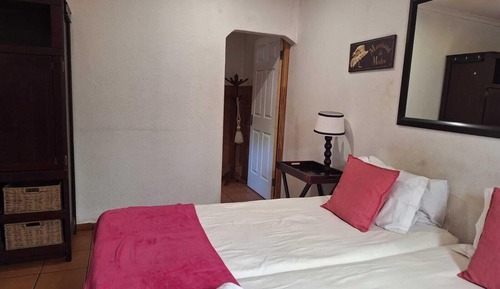 Economy Twin Room