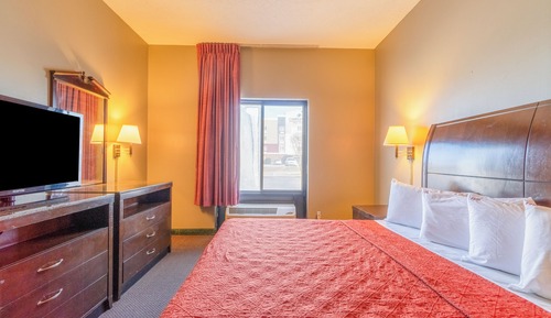 Suite, 1 King Bed, Accessible Bathtub, Non Smoking