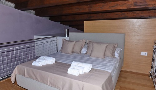 Deluxe Duplex, Pool Access, Sea View